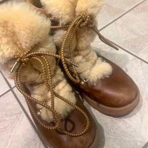 Uggs snow boot